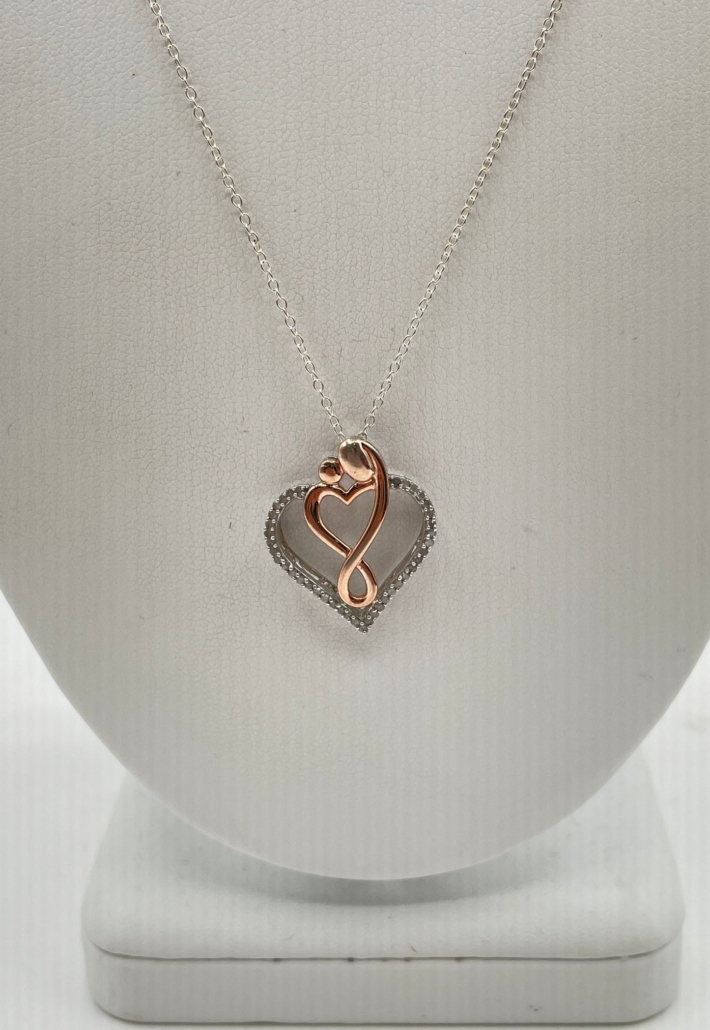 Two-Tone 925 Sterling Moissanite Parent & Child Heart Pendant Necklace 2.8g