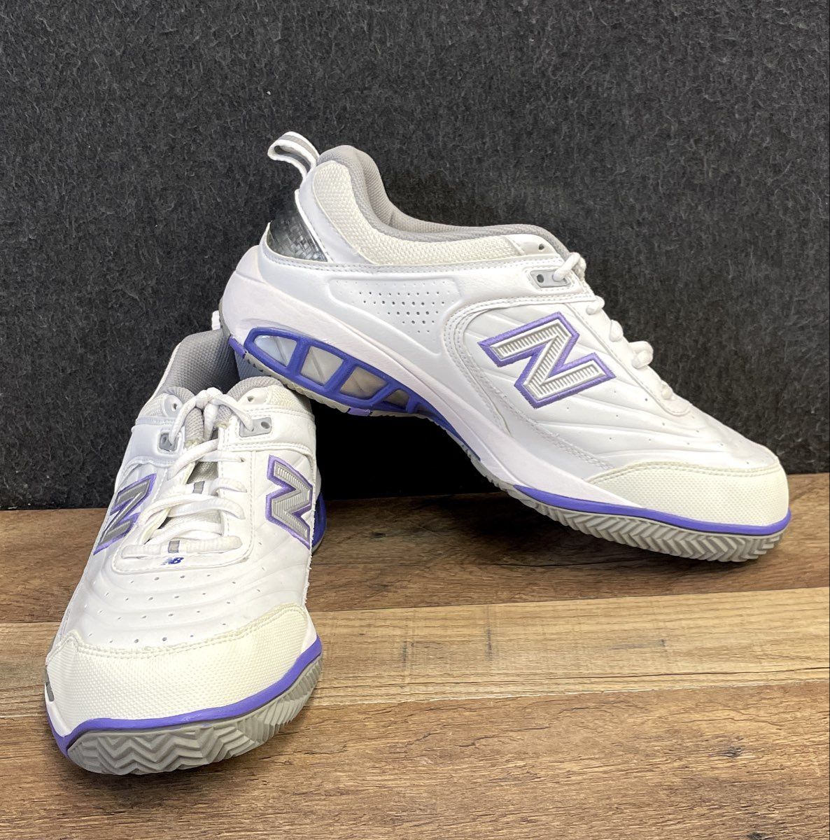 New Balance 806 White Purple Tennis Shoes Women's Size 8