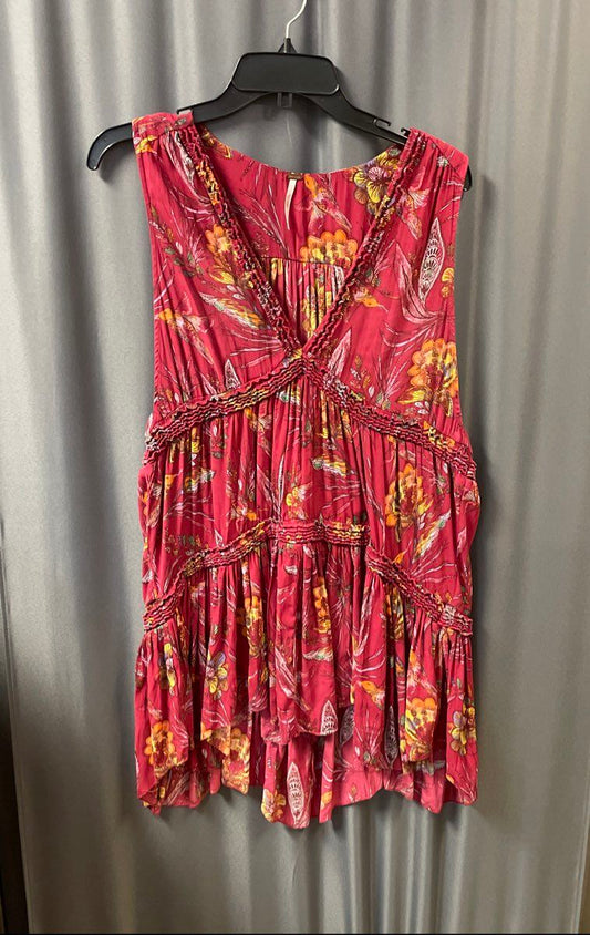 Free People Women's Red Floral Hummingbird Print Tiered Smocked Top Size M
