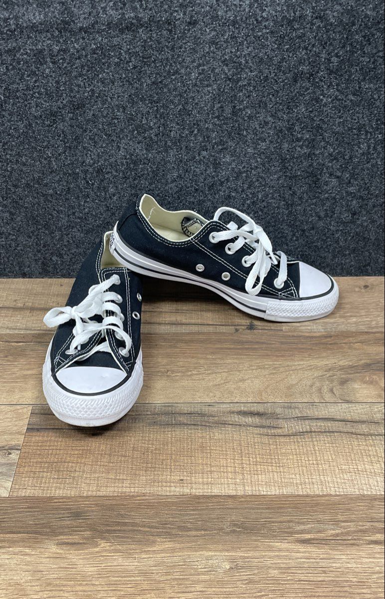 Converse Chuck Taylor All Star Low Top Black Canvas Sneakers Size Women 5.5