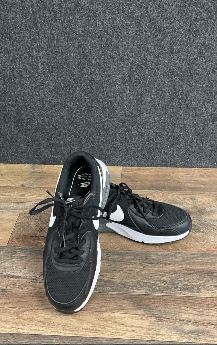 Nike Air Max Excee Black White Dark Grey Women's Running Shoes Size 9