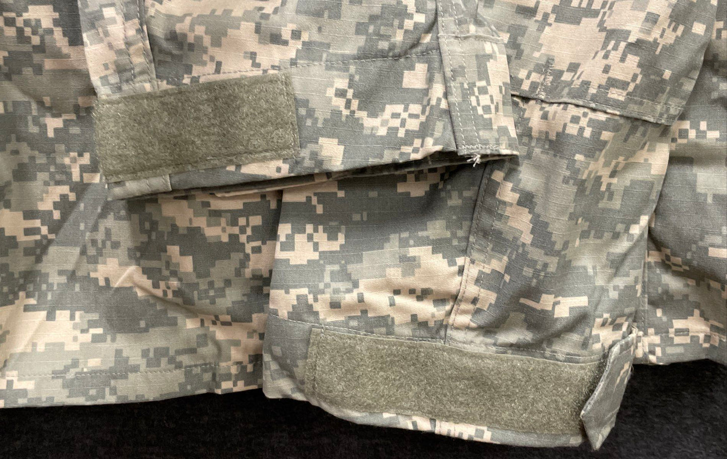 US Army Men's ACU Combat Uniform Coat Digital UCP Camo Jacket XL Regular