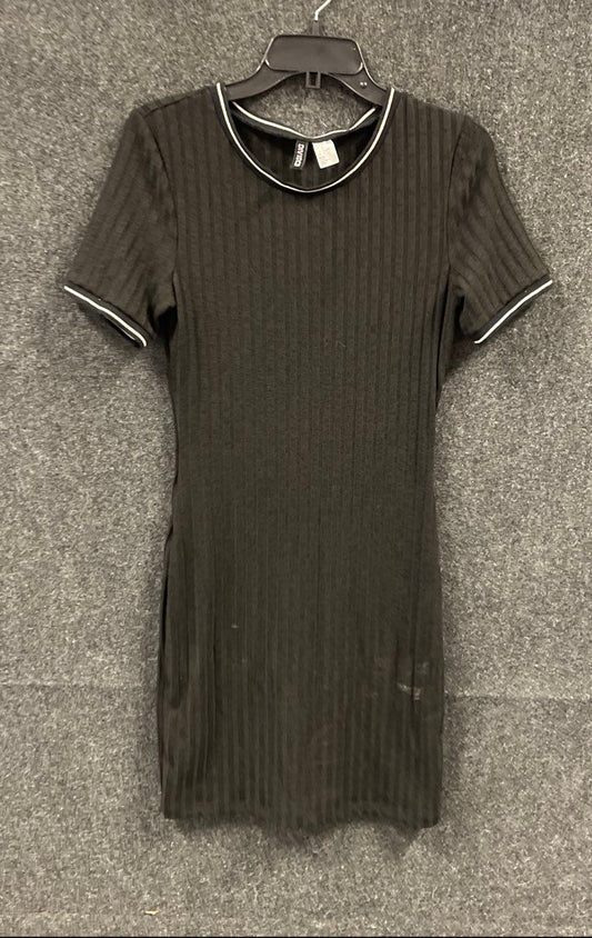 Divided H&M Women's Black Ribbed Knit Short Sleeve White Trim Dress Sz 12