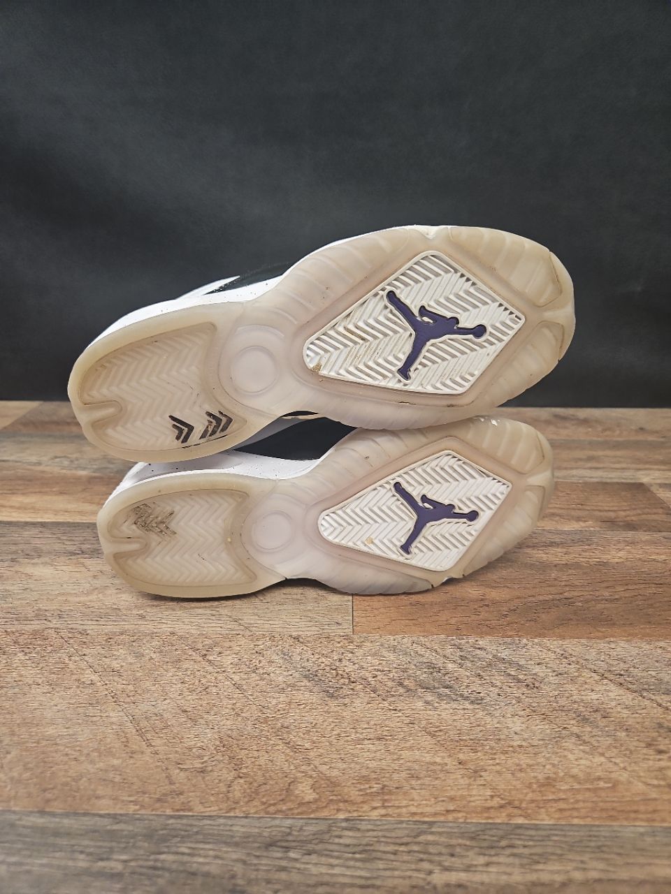 Air Jordan B'Loyal GS White Black Court Purple Basketball Shoes Size 5.5Y