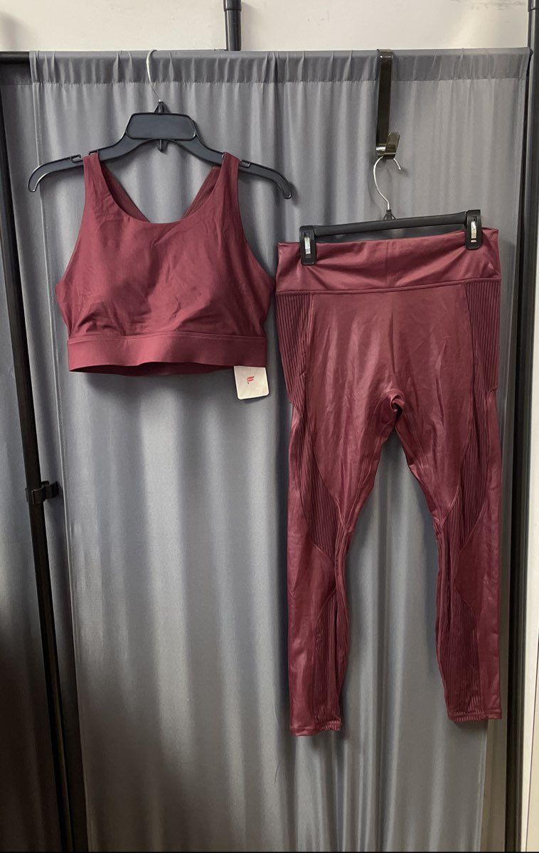 Fabletics Women's Merlot Workout Set NWT High Impact Bra Shine Leggings Sz L
