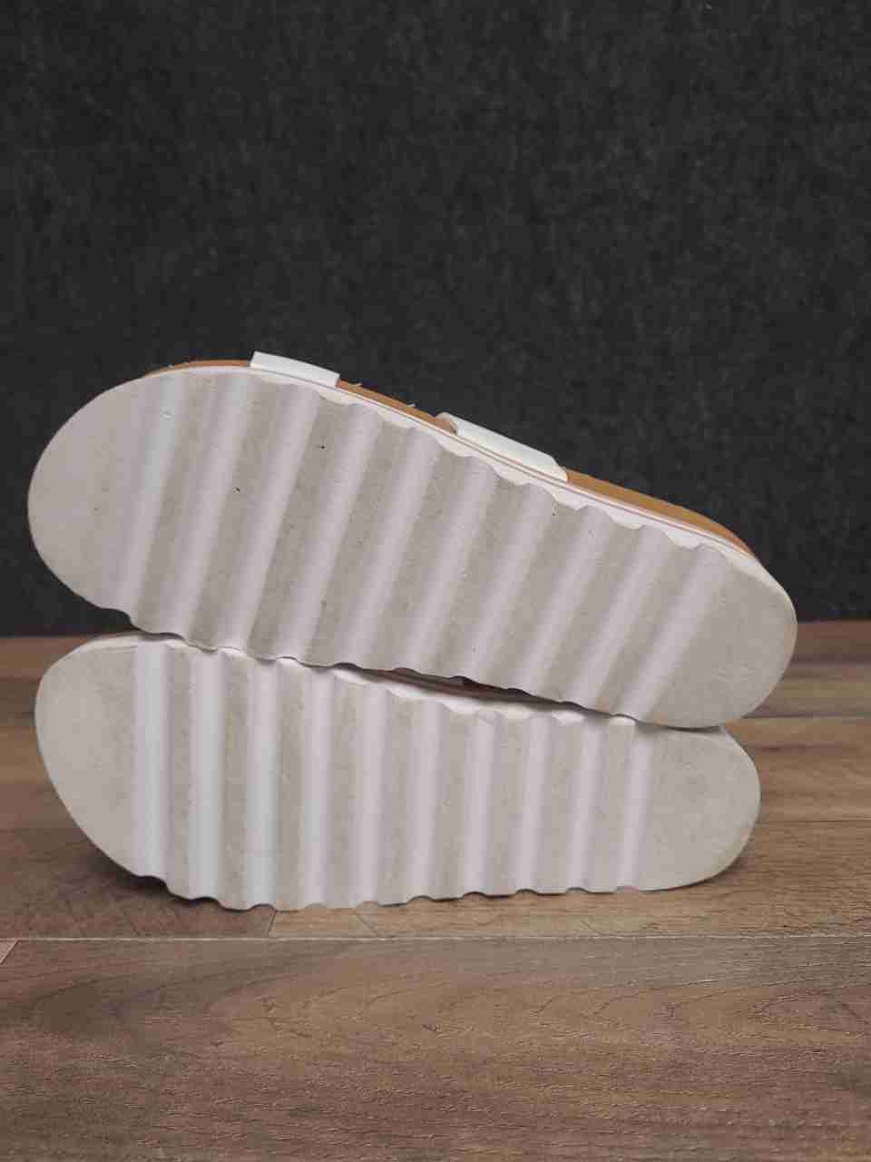 Reef Cushion Vista Hi White Double Strap Platform Sandals Women's Size 10