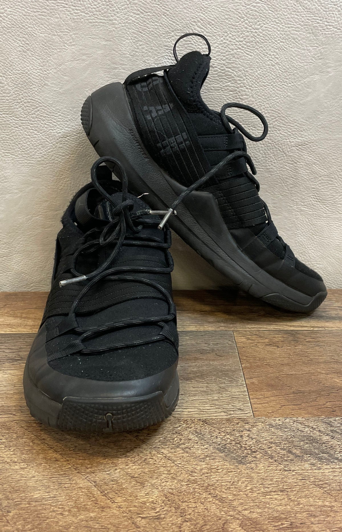 Nike Jordan Trainer Pro Triple Black Training Shoes AA1344-002 Men's Size 8