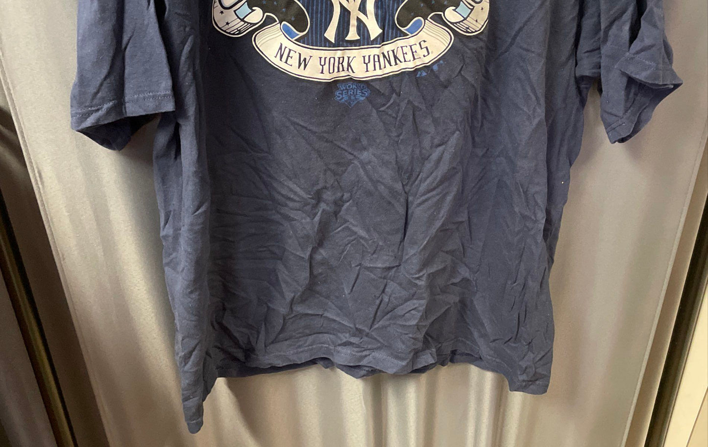 Majestic Men's NY Yankees Navy 2009 American League Champions Roster Tee 2XL