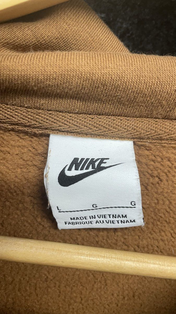 Nike Men's Brown Club Victory Graphic Pullover Hoodie Size Large