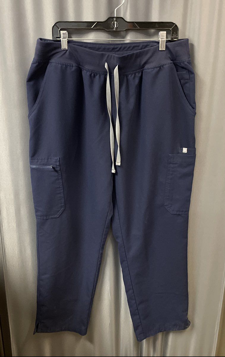Figs Women's Navy Blue Yola High Waist Cargo Scrub Pants Sz XXL/P