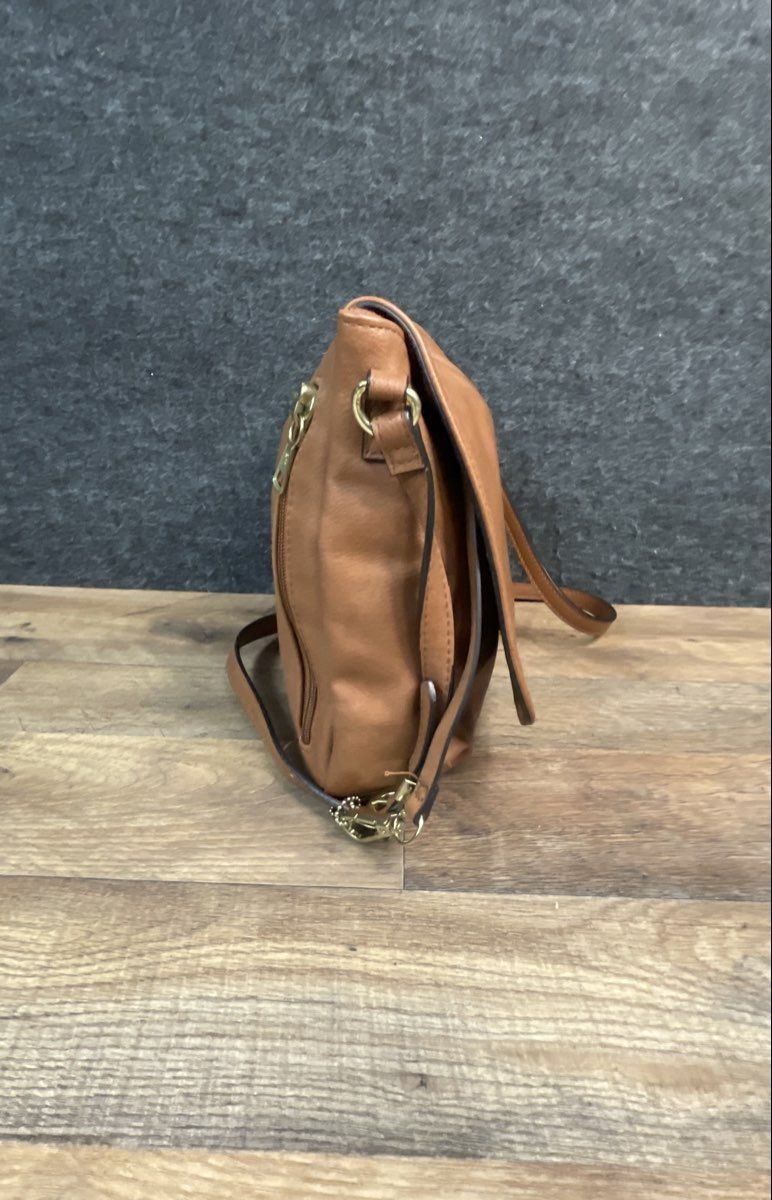 Browning Tan Brown Buckmark Logo Faux Leather Crossbody Messenger Flap Bag