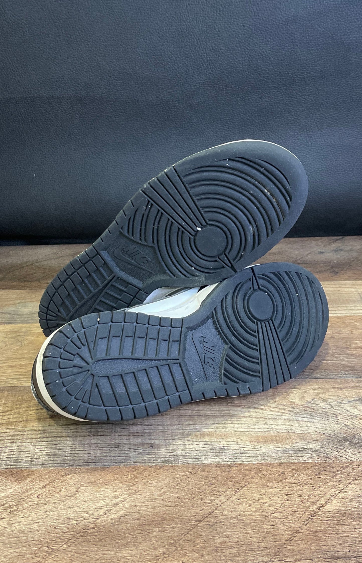 Nike Dunk Low Panda Black White 2022 Women's Size 8 DD1391-100