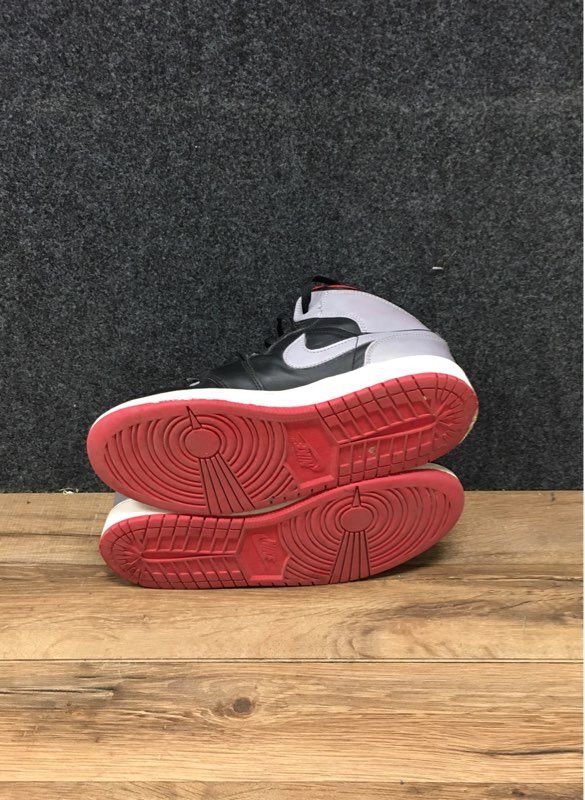 Nike Air Jordan 1 Mid GS Grey Black Red Youth Sneakers Size 7Y