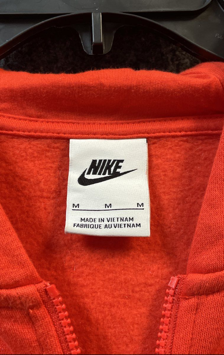 Nike Women's Red Quarter Zip Hoodie Pullover Sportswear Sz M