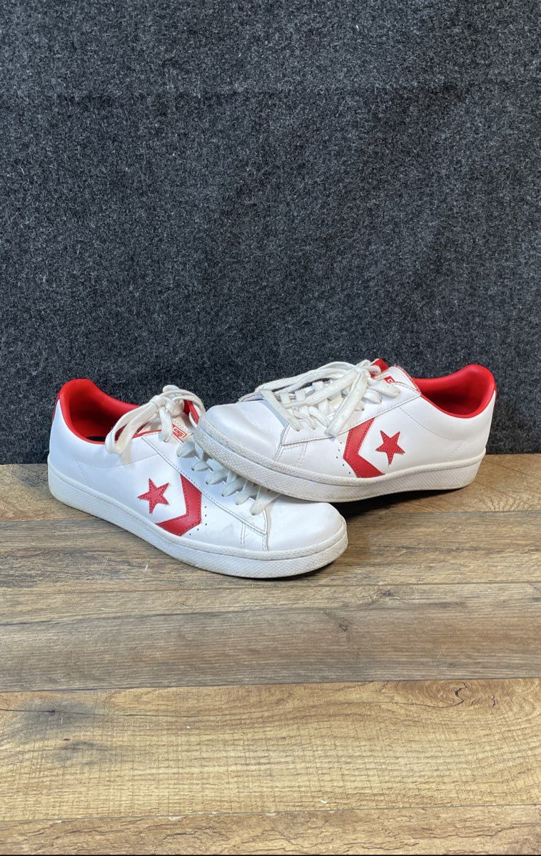 Converse Star Player Ox White Red Leather Low Top Sneakers Men's 9.5 Women's 11