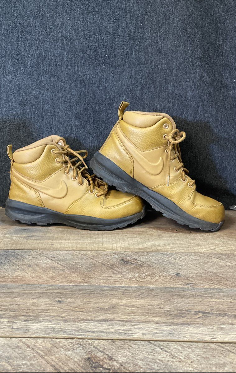 Nike Manoa LTR GS Haystack Wheat Brown High Top Boots Size 5Y