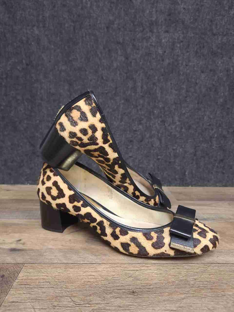 Michael Kors Kiera Leopard Print Calf Hair Block Heel Bow Pumps Size 9
