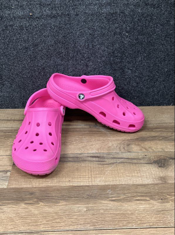 Crocs Classic Clog Electric Pink Rubber Mules Men's 8 Women's 10