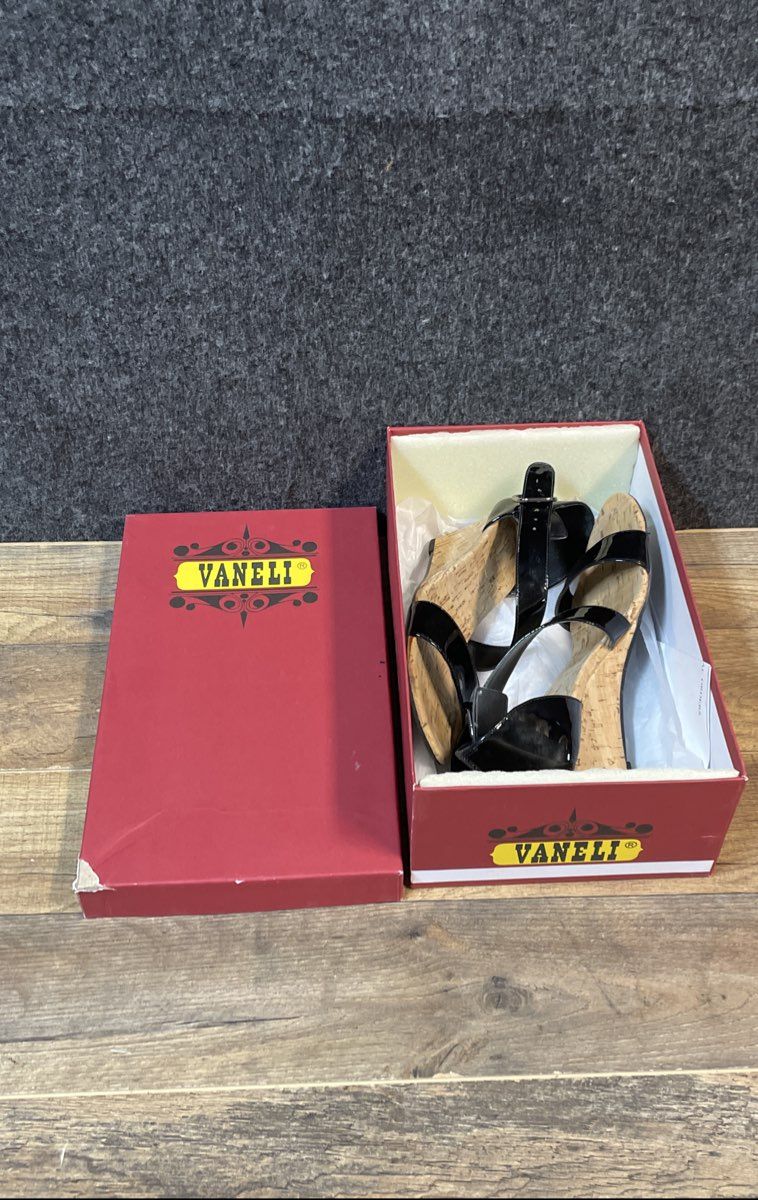 Vaneli Black Patent Leather Asymmetric Strap Cork Wedge Sandals Size 10M