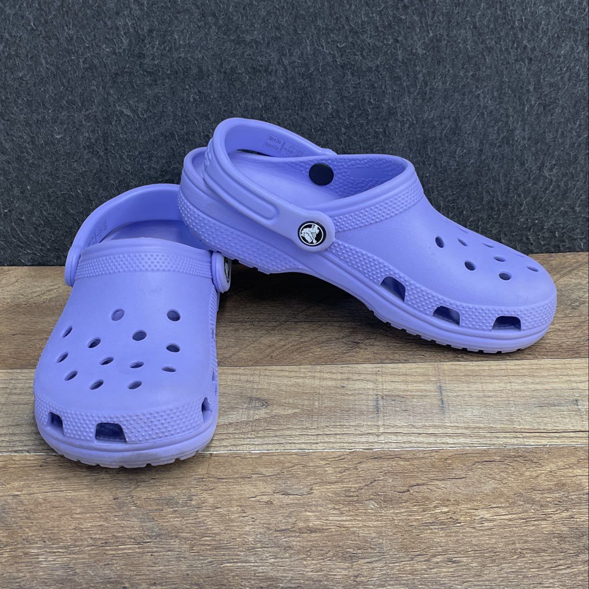 Crocs Classic Clog Lavender Purple Slip On Kids Juniors Clogs Size J4