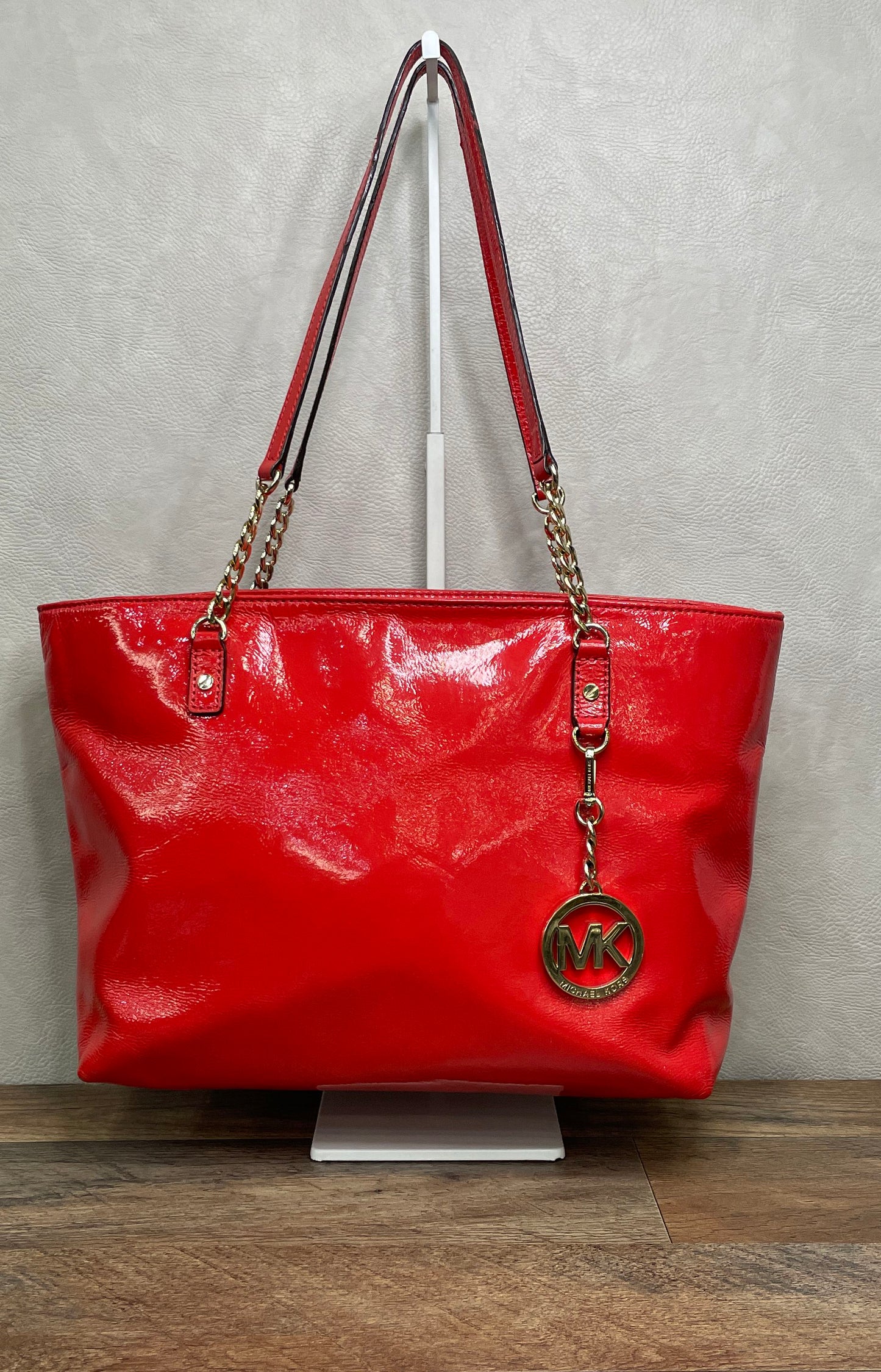 Michael Kors Red Patent Leather Jet Set Chain Tote Bag Gold Hardware