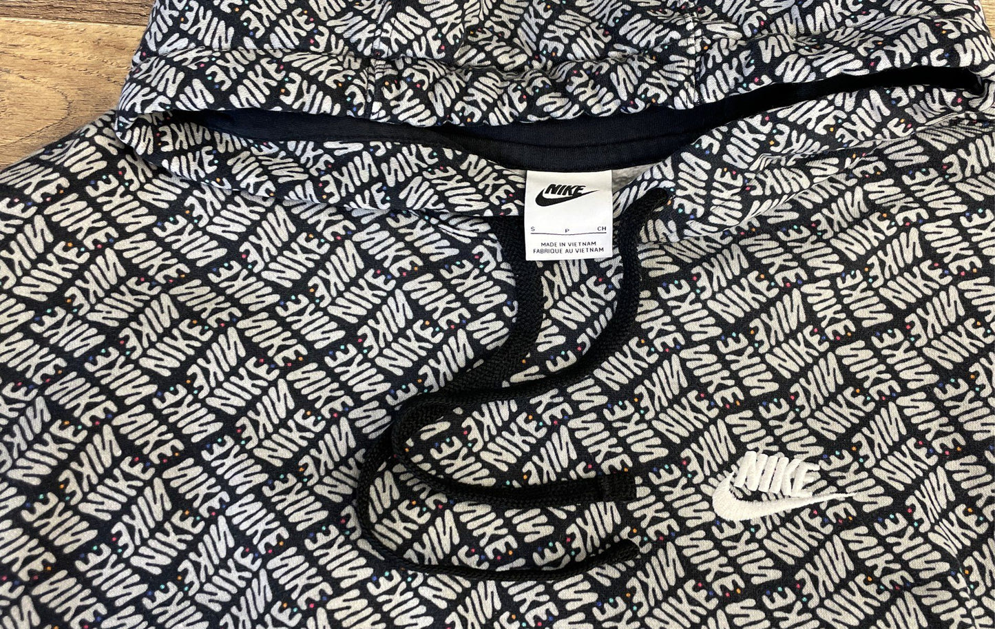 Nike Men's Hoodie Black White All Over Print Logo Pullover Fleece Sz S