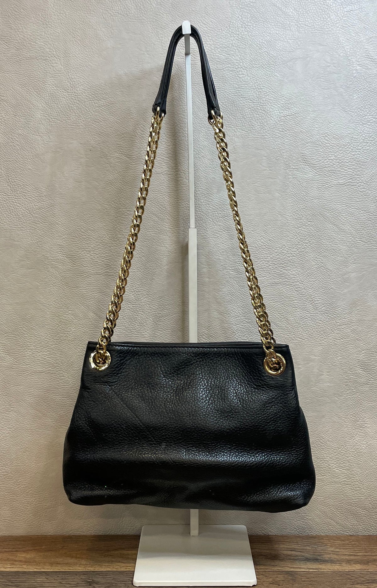 Michael Kors Black Pebbled Leather Fulton Shoulder Bag Gold Hardware