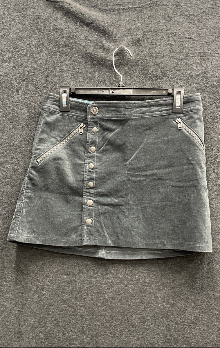 Kuhl Women's Charcoal Grey Corduroy Button Front Mini Skirt Sz 4