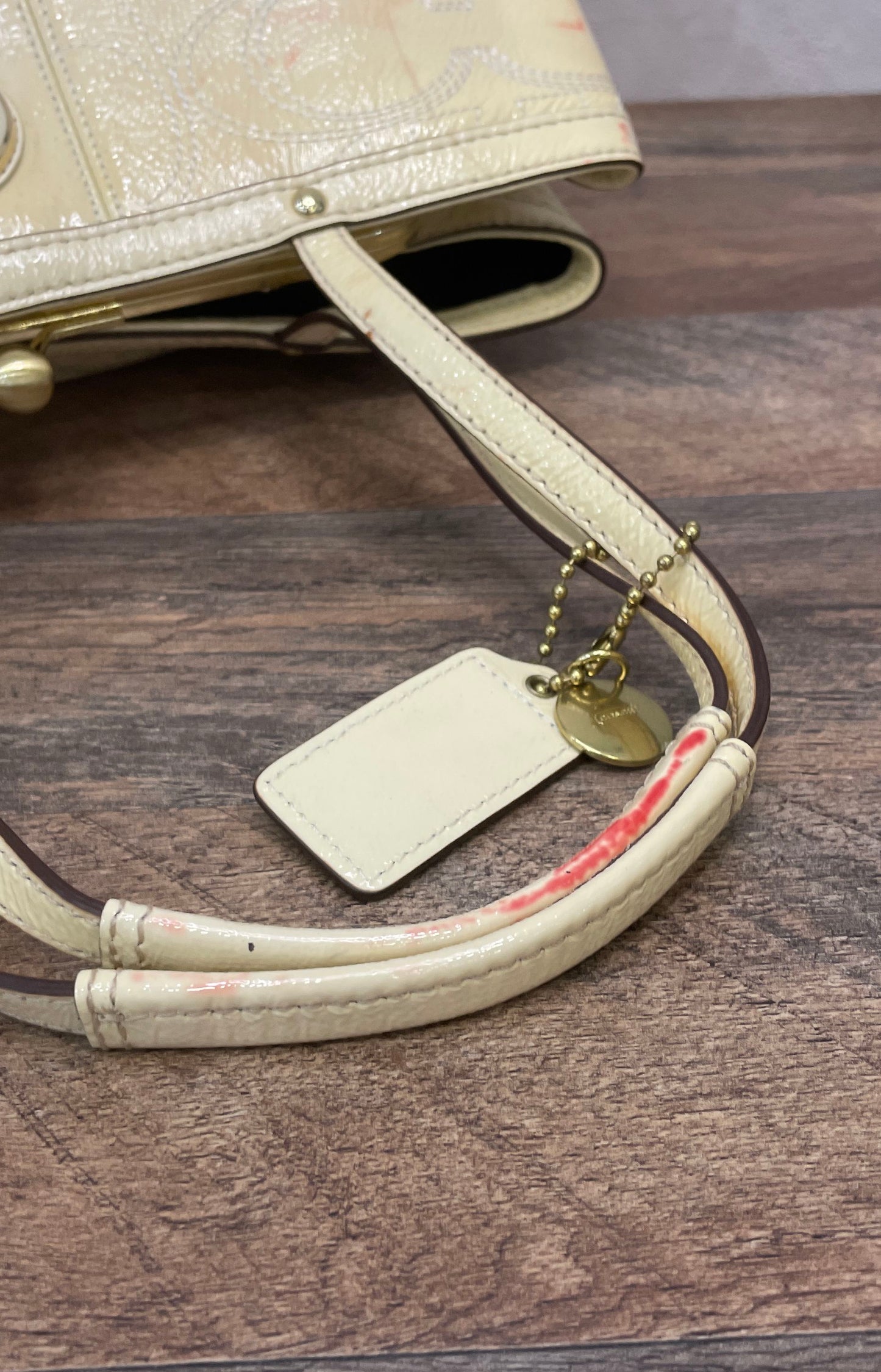 Coach Cream Signature Patent Leather Kiss Lock Tote Bag Gold Hardware
