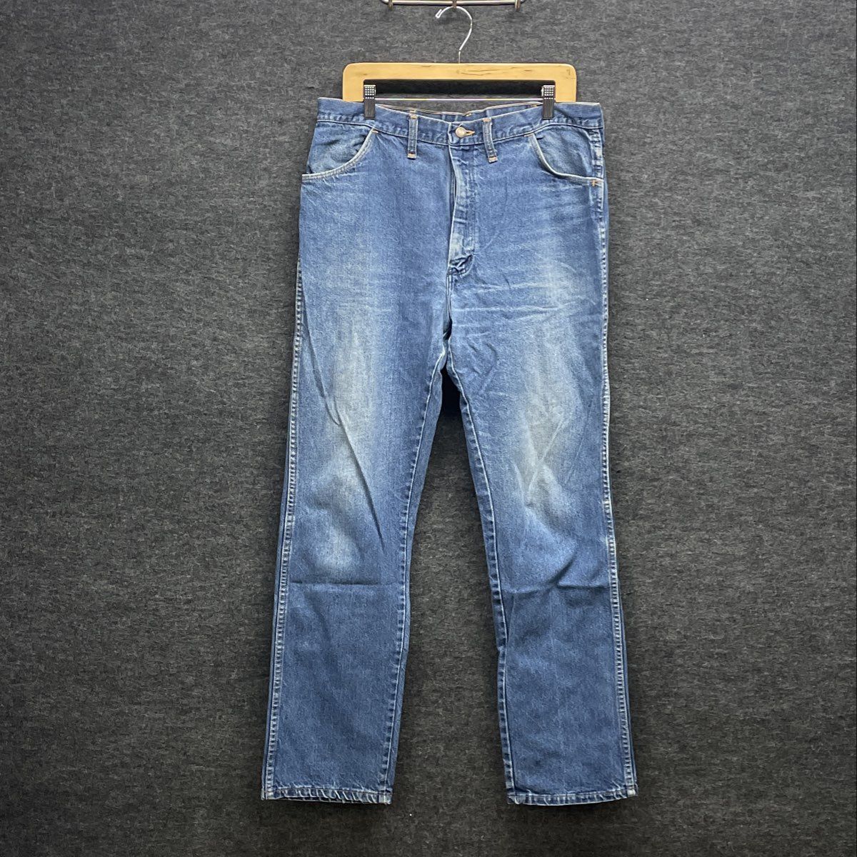 Vintage 90s Rustler Men's Made in USA Blue Denim Jeans Sz 38x34