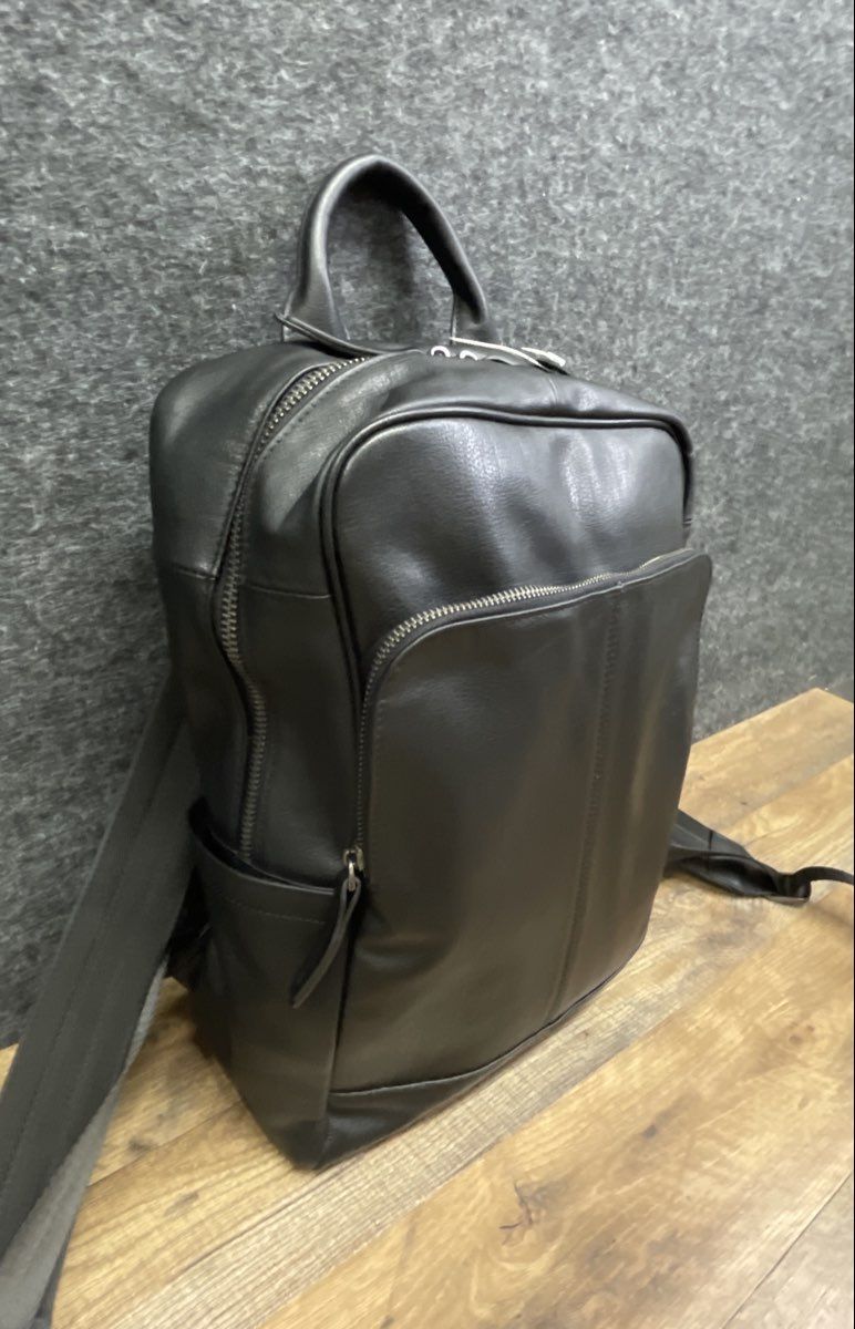 Black Leather Multi-Compartment Commuter Backpack Silver Hardware
