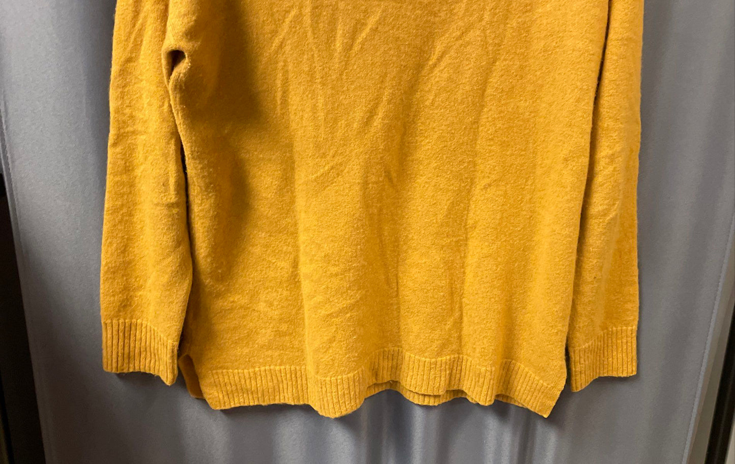 Isaac Mizrahi Live Women's Saffron Yellow 100% Cashmere Mock Neck Sweater Sz S
