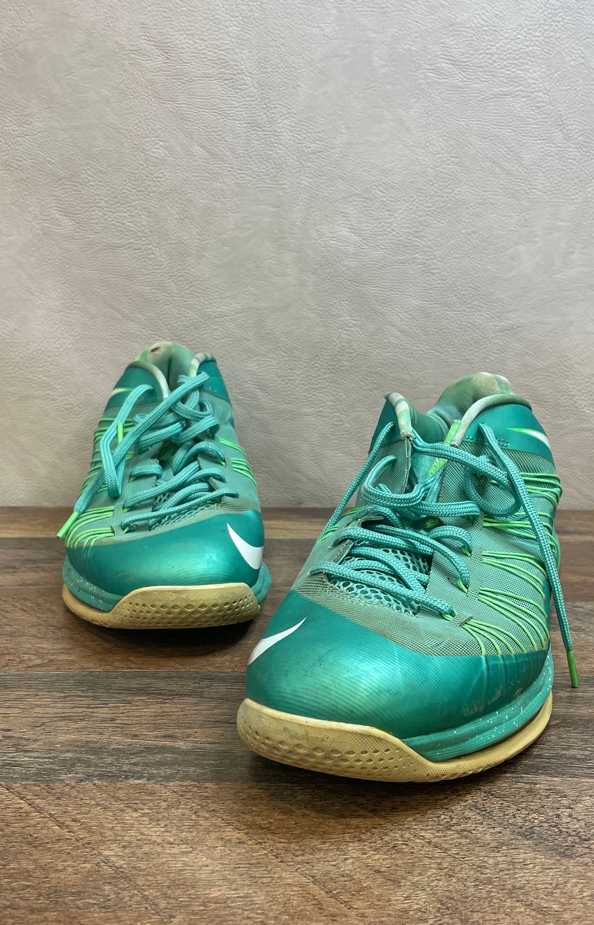 Nike LeBron X Low Easter Crystal Mint Basketball Shoes Men's Size 13