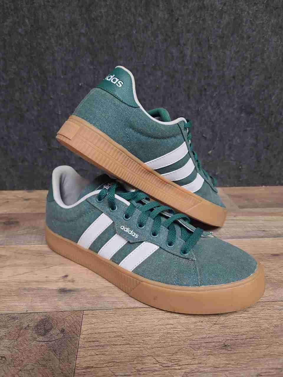 Adidas Daily 4.0 Dark Green White Gum Canvas Sneakers Men's Size 8.5