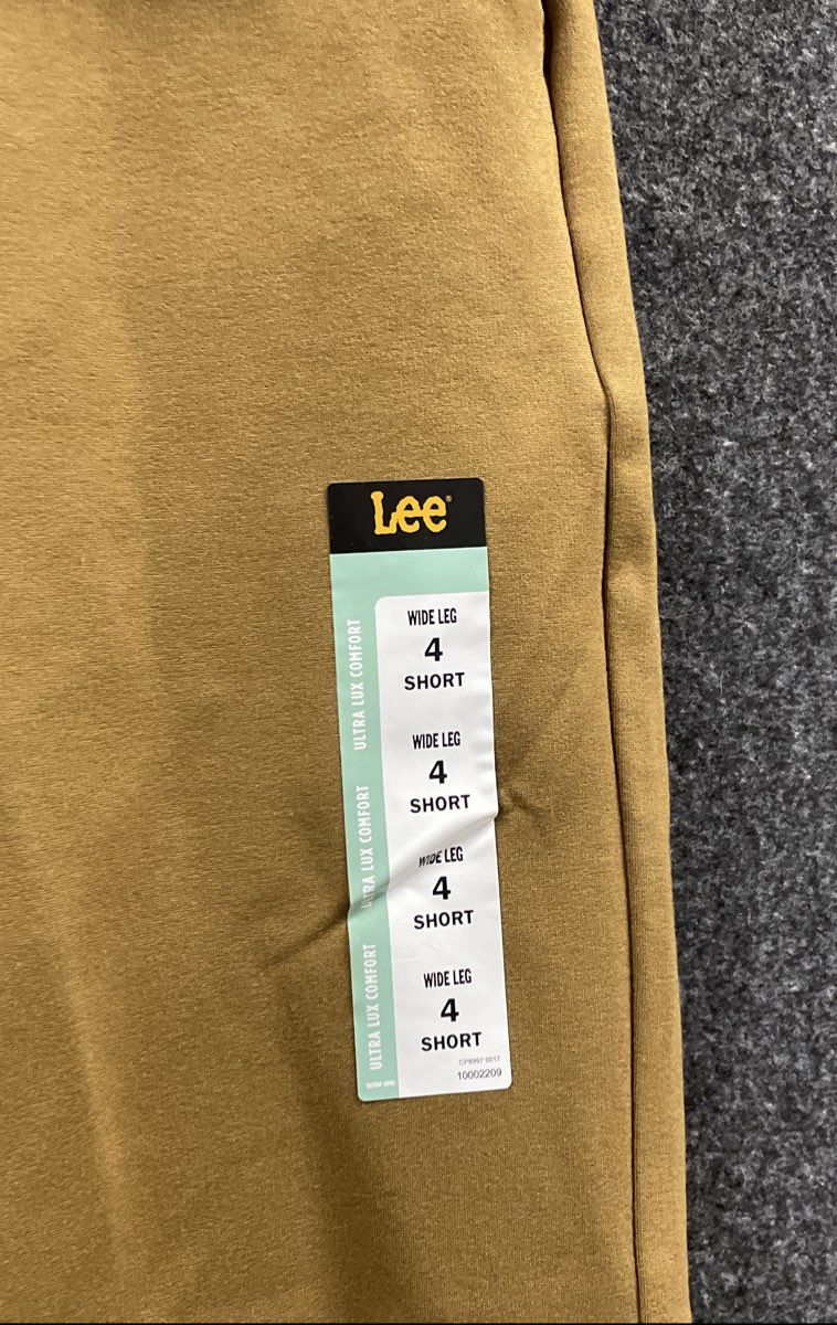 Lee Women's Any Wear Pants Tumbleweed Tan Ultra Lux Comfort Wide Leg NWT Sz 4S