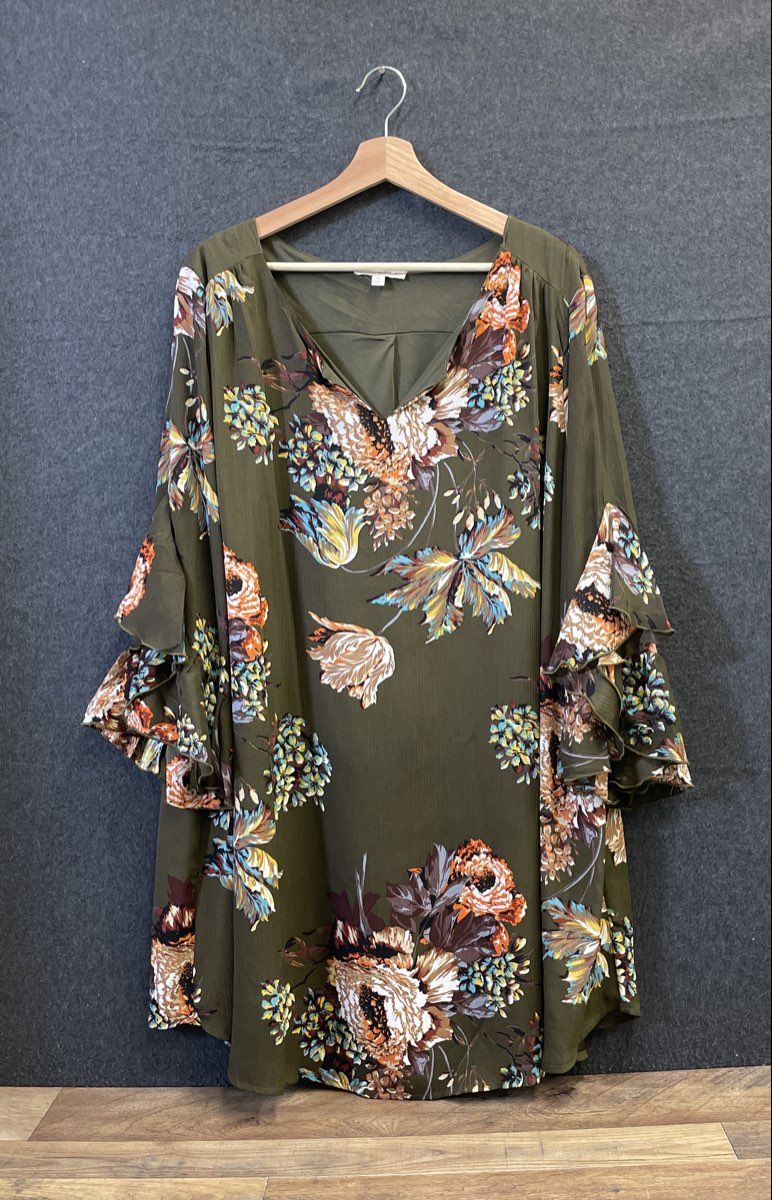 Umgee Women's Green Floral Ruffled Tiered Sleeve V-Neck Dress Sz 1XL