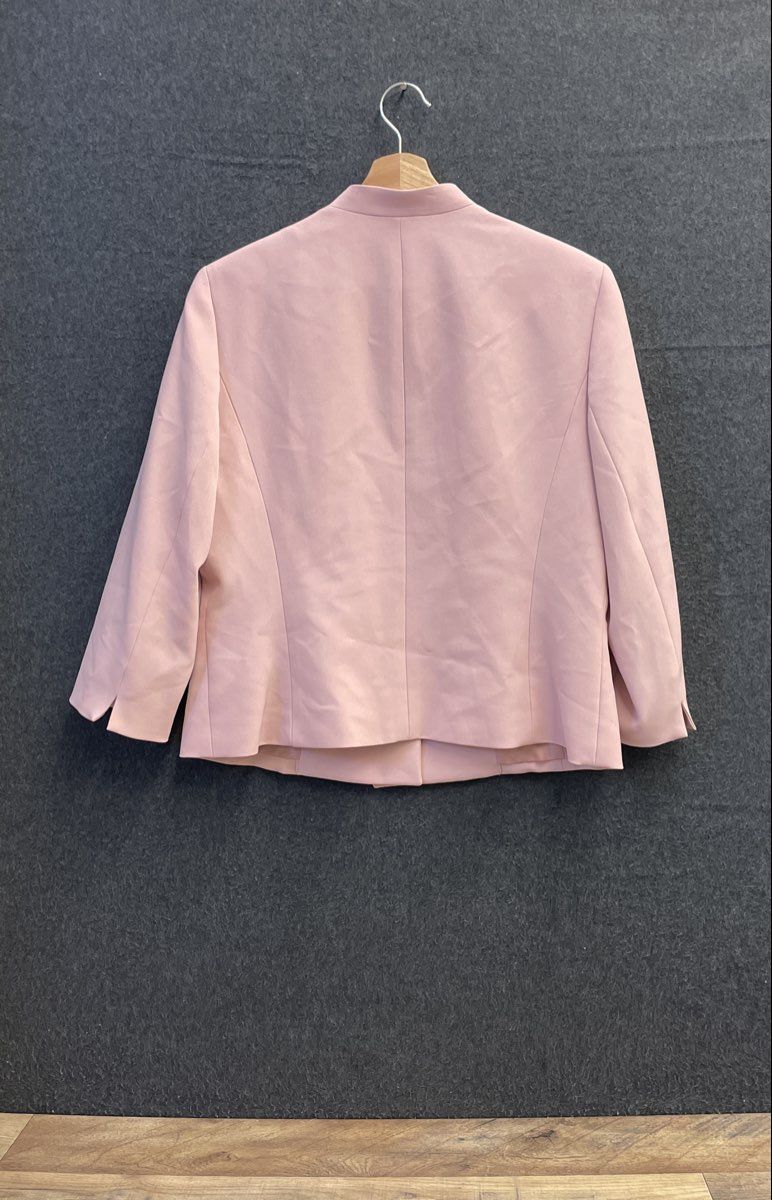 Black Label by Evan-Picone Women's Pink Single Button Stand Collar Blazer Sz 10
