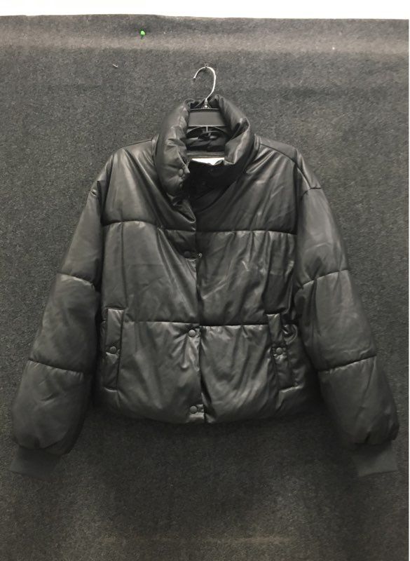 American Eagle Women's Black Faux Leather Quilted Puffer Jacket Sz M