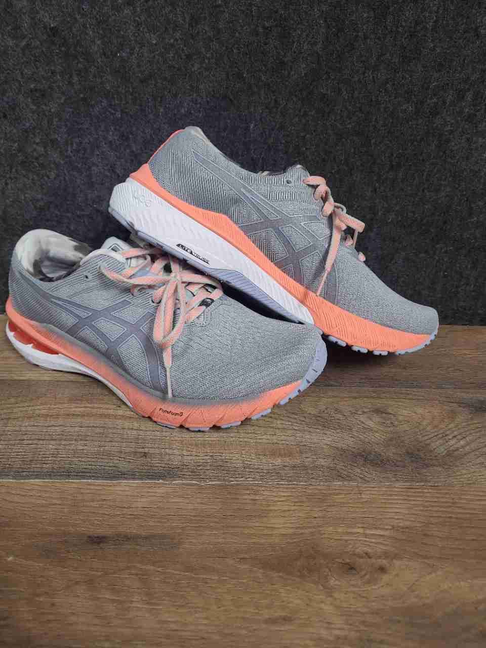 Asics GT-2000 9 Mist Blazing Coral Women's Running Shoes Size 8