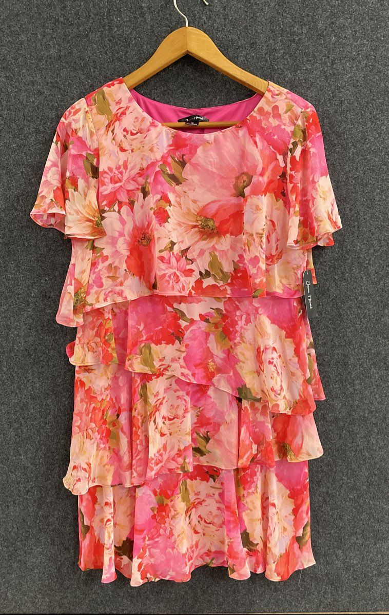 Jessica Howard Women's Pink Floral Tiered Ruffle Short Sleeve Dress NWT Sz 18