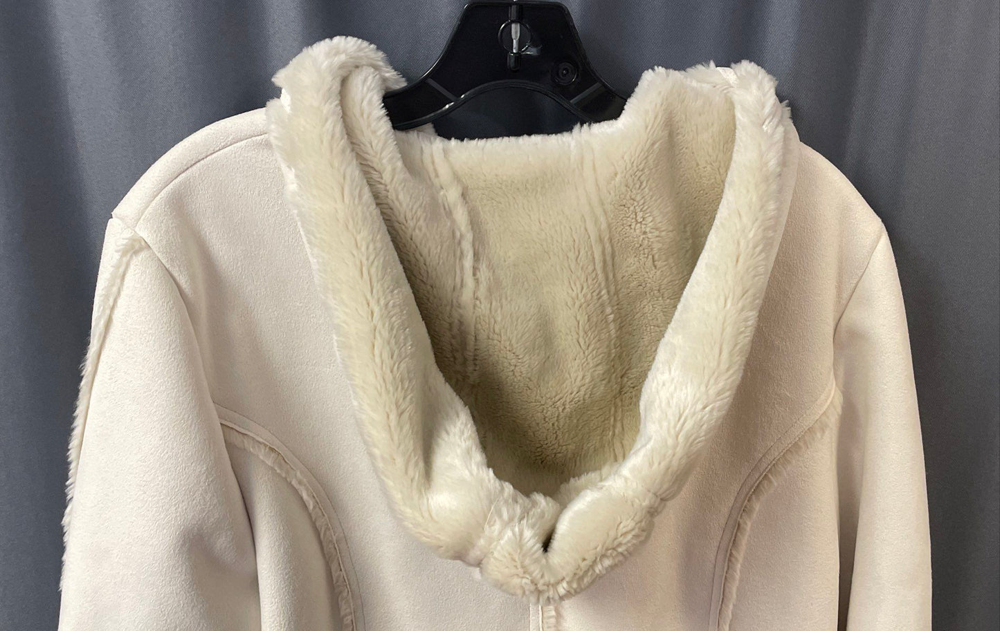 Coldwater Creek Women's White Faux Shearling Hooded Toggle Coat Sz M