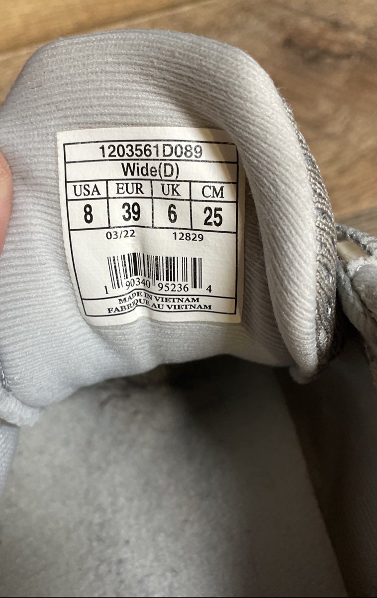 Brooks Ghost 14 Grey White Neutral Running Shoes Womens Size 8