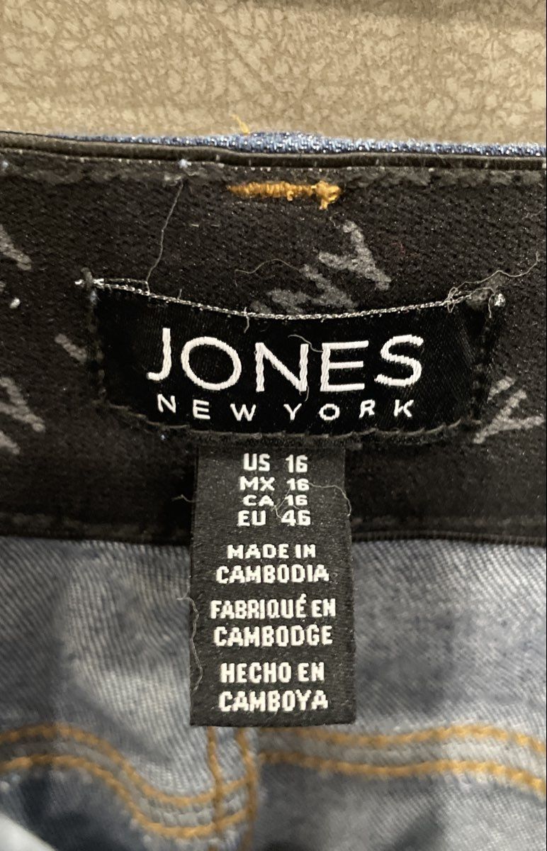 Jones New York Women's Dark Blue High Rise Tapered Leg Stretch Jeans Sz 16