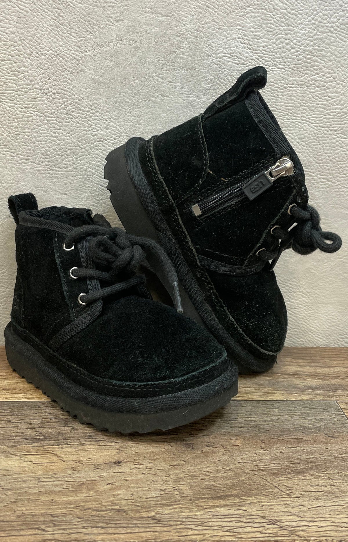 UGG Rennon Black Suede Lace Up Side Zip Toddler Boots Size 8