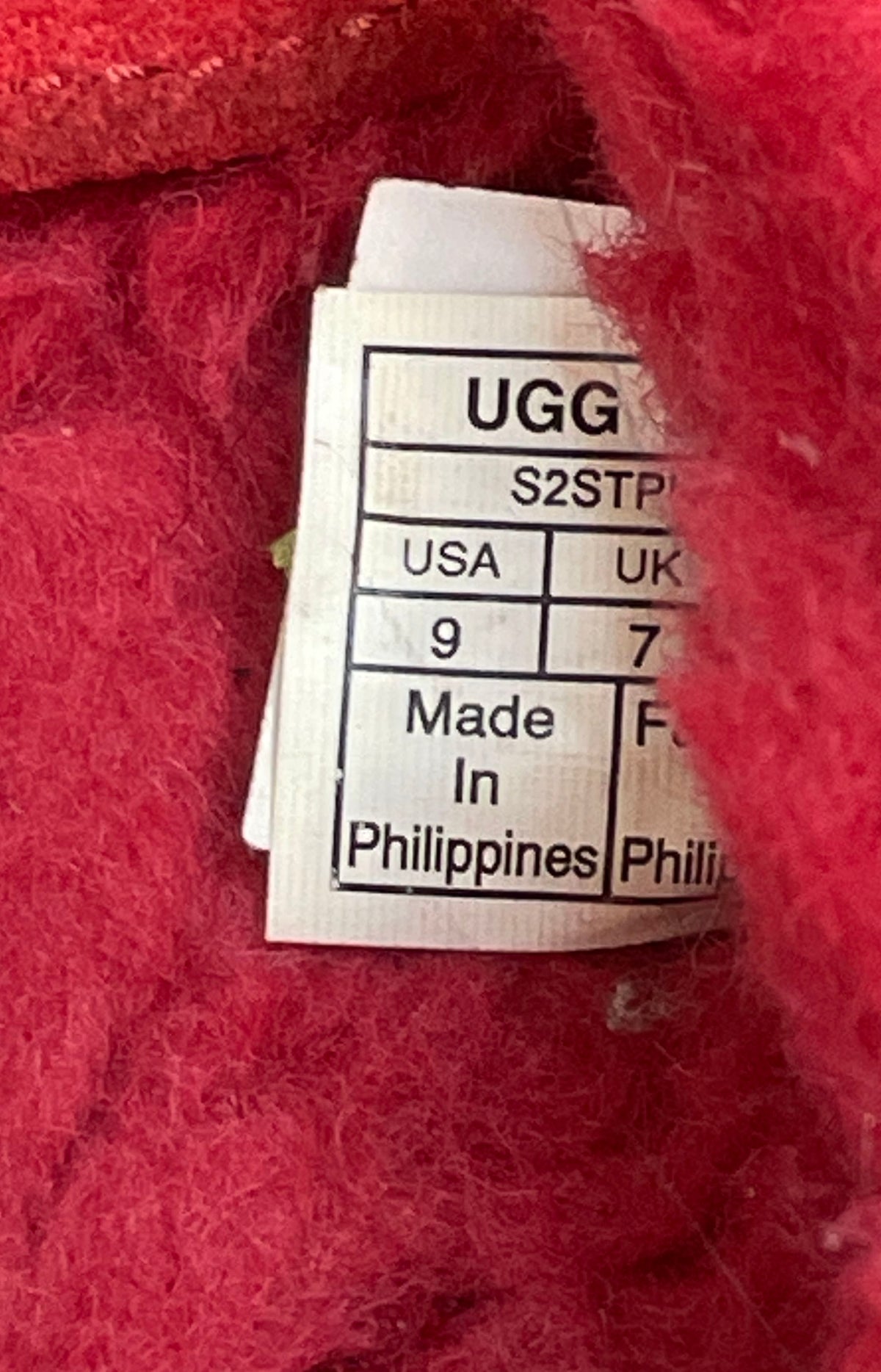 UGG Ansley Red Suede Moccasin Slippers Women's Size 9