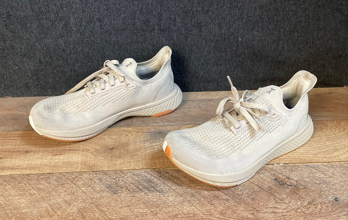 Flux Adapt Beige Knit Barefoot Training Shoes Men's 6.5 Women's Size 8