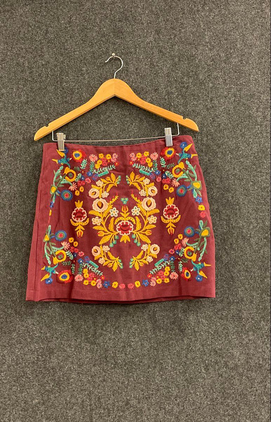Altar'd State Women's Burgundy Floral Embroidered Linen Cotton Mini Skirt Sz L