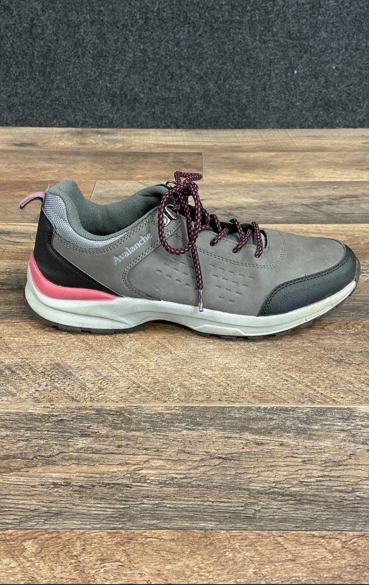 Avalanche Climber Grey Pink Low Top Hiking Shoes Trail Sneakers Women's Size 9