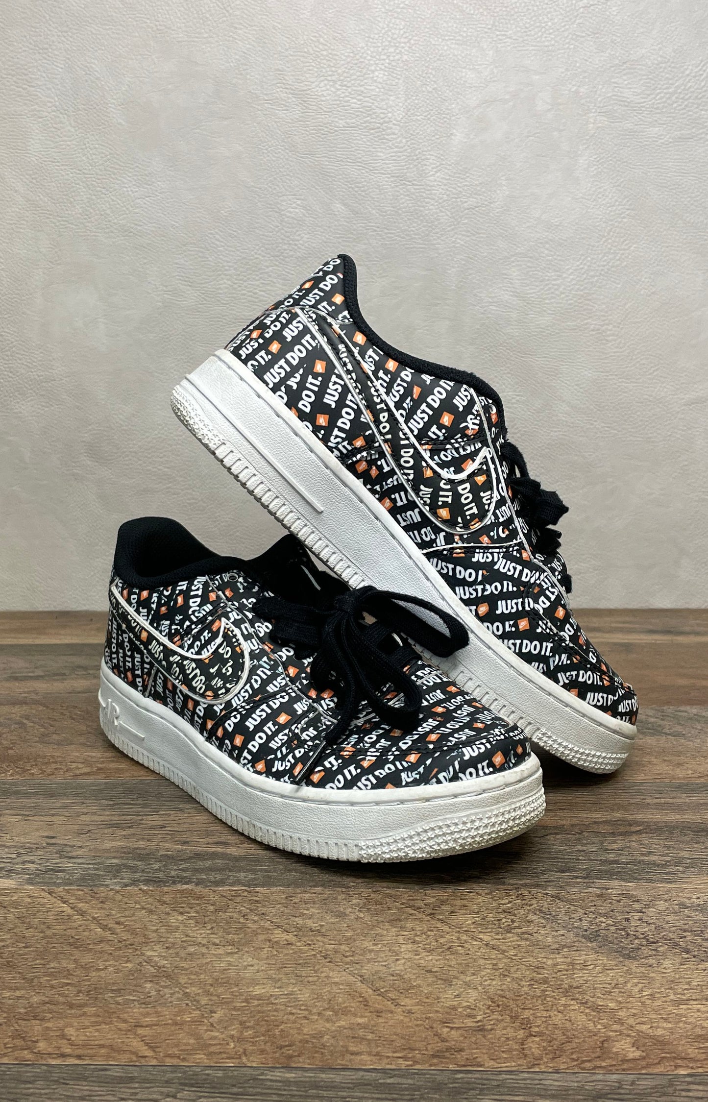 Nike Air Force 1 Low Just Do It Black Total Orange GS Size 5.5Y