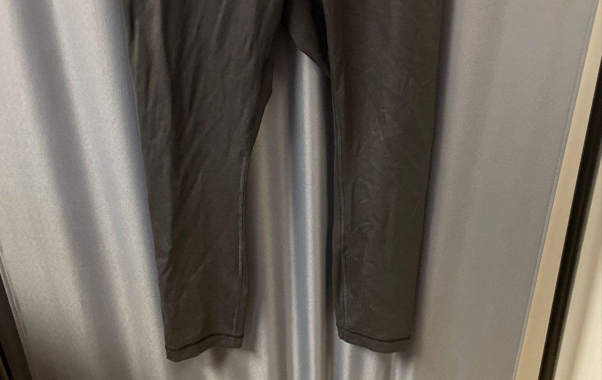 Lululemon Women's Black Coated Wunder Under High Rise Tight Leggings Sz 8